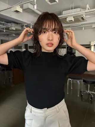 ミディアム パーマ 石田 洋英のヘアスタイル