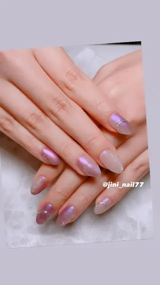 ネイル JINI NAIL所属・ジニ ネイルのネイルデザイン