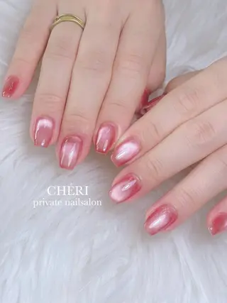 ネイル CHÉRI .のネイルデザイン