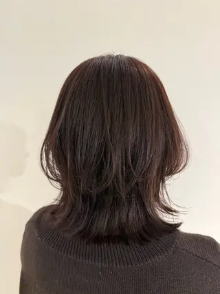ミディアム AVANCE emiのヘアスタイル