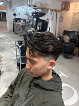 ショート 滝本 承太朗のヘアスタイル