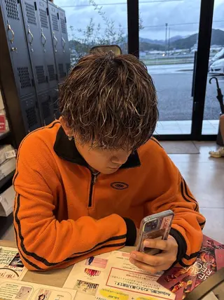 カラー 加藤 小春のヘアスタイル