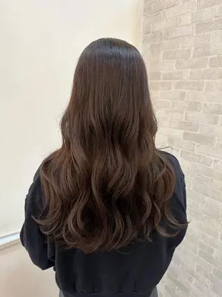 ロング カラー Well's TAIGAのヘアスタイル