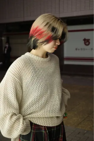 ショート カラー Hair & make Lamp所属・梅田のブリーチ特化 美容師KAI🥰のヘアスタイル