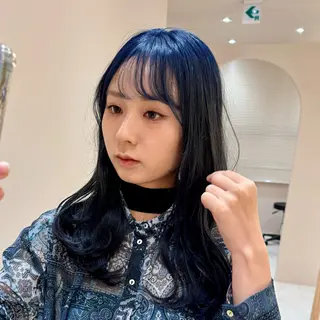 カラー ハイトーン×レイヤー /RINのヘアスタイル