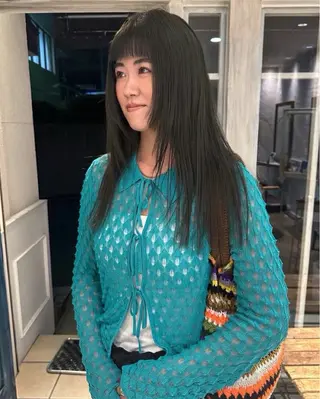 ロング カラー Manaka🟤 今泉　Musiiikのヘアスタイル