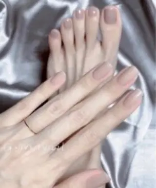 ネイル &ME ネイルサロンのネイルデザイン