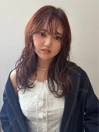 セミロング カラー 駒場 まといのヘアスタイル