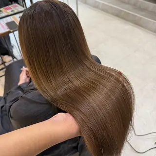 ロング カラー 惣木 菜穂のヘアスタイル