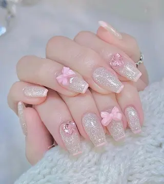 ネイル Hin Nail Osaka所属・Hin Nailsのネイルデザイン