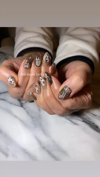 ネイル ﾈｲﾙﾙｰﾑﾘｯｶ 𝐦𝐚𝐲𝐮のネイルデザイン