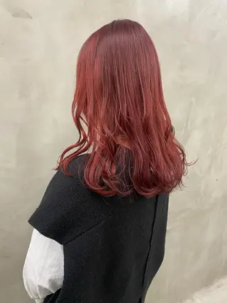 セミロング カラー ブームボックス所属・🐝ハイトーンカラー hachi🐝のヘアスタイル