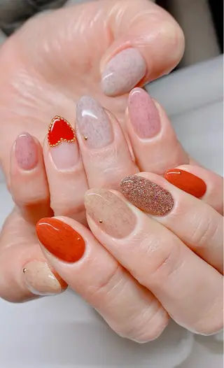 ネイル JINI NAIL所属・ジニ ネイルのネイルデザイン