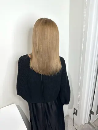 セミロング 猿渡 /🍃乾燥ケア × ✨透明感カラーのヘアスタイル