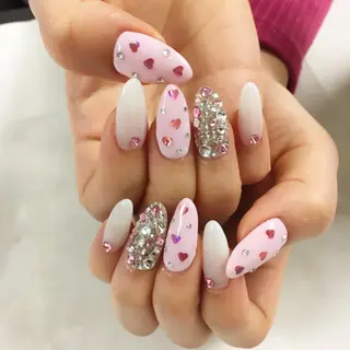 ネイル SHINE NAILのネイルデザイン