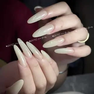 ネイル Linh Nailのネイルデザイン