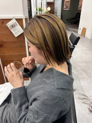 ミディアム カラー レイヤーボブ/ 艶カラー/サナ🌼のヘアスタイル