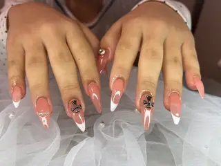 ネイル Mio Nail Salon所属・MIO Nailのネイルデザイン