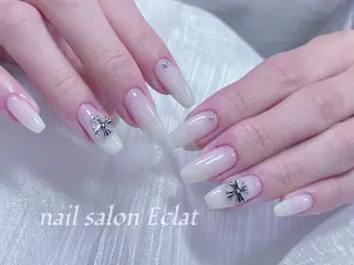 ネイル ネイルサロンエクラ 🫧Shizukaのネイルデザイン