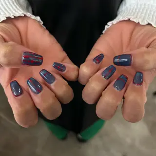 ネイル 井上 杏奈のネイルデザイン