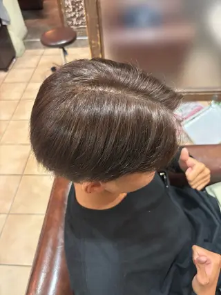 カラー メンズ CLOVER学園前所属・鶴井 地のヘアスタイル