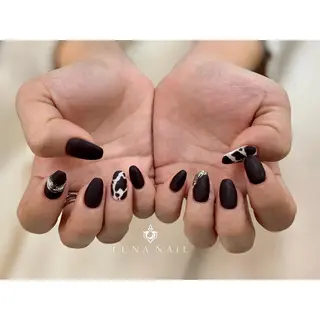 ネイル アトリエ　ミモザ所属・いまむら あかりのネイルデザイン