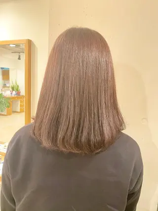ミディアム カラー ヘアアレンジ 安澤 彩奈のヘアスタイル