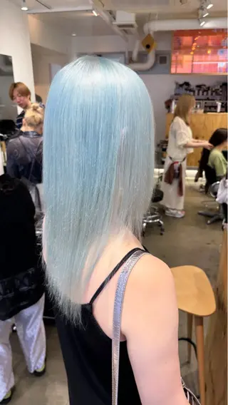 セミロング JUNYA 海外ガールヘアのヘアスタイル