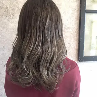 ミディアム カラー パーマ 小顔カット✨ 透明感カラー/村上のヘアスタイル