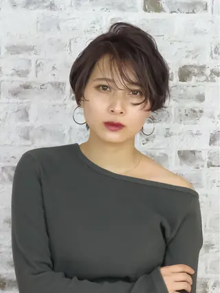 ショート ヤマダ ショウコのヘアスタイル