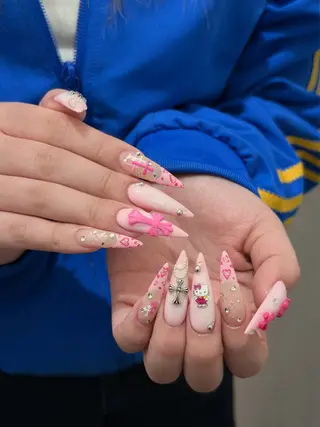 ネイル Julli NailStudioのネイルデザイン