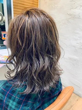 ミディアム カラー CLASSICO hair 京田辺店所属・浜井 尚希のヘアスタイル