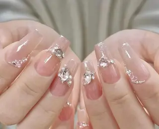 ネイル Pure&Rich Nailのネイルデザイン