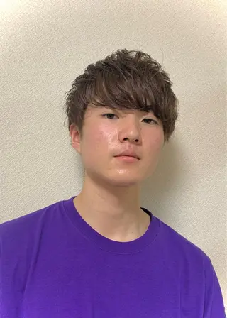 カラー メンズ 🩵似合わせカット SEIRA🩵のヘアスタイル