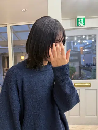 ミディアム カラー ミルクティー× グレージュMOMOのヘアスタイル