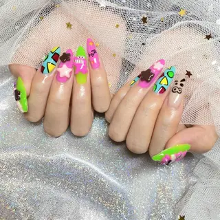 ネイル Nail Salon & MORE.のネイルデザイン