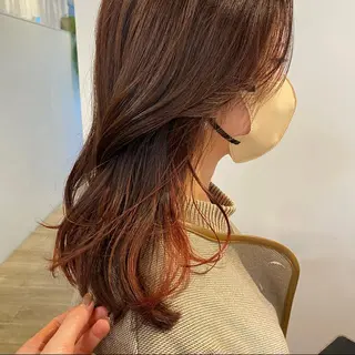 セミロング カラー H梅田 / 811 堀本菜奈のヘアスタイル