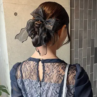 セミロング ヘアアレンジ 広香🪽ハイトーン/ ヘアセットのヘアスタイル