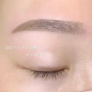 アイブロウ エムバイプティパさくら通り店所属・木村 明日香の眉毛・アイブロウイメージ