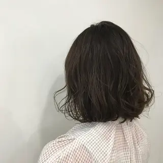 ミディアム レイヤー/顔周り /AKARIのヘアスタイル