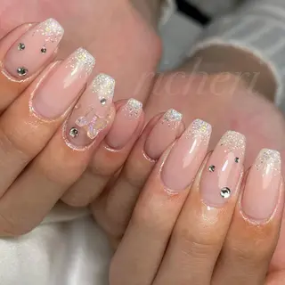 ミディアム ネイル richeri beautyのネイルデザイン