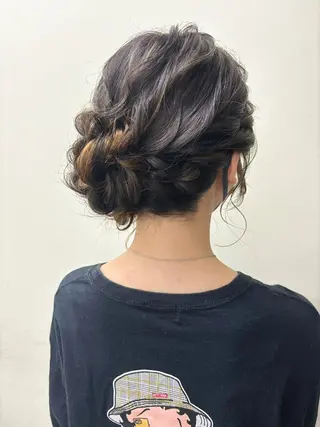 ロング ヘアアレンジ え りのヘアスタイル