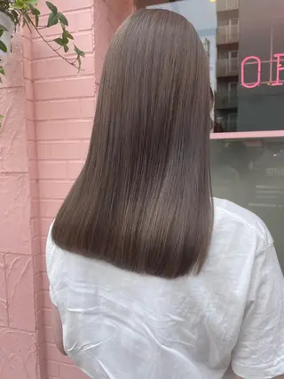 ロング irwi所属・Ebihara Satomiのヘアスタイル