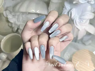 ネイル E.N🦋 長さ出し/持ち込みのネイルデザイン