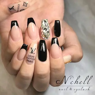 ネイル Nailist Aoiのネイルデザイン