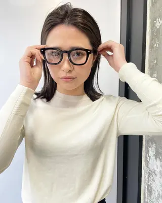 ショート カラー suvvy hairsalonのヘアスタイル