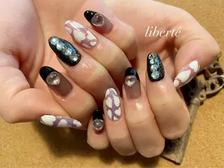 ネイル liberté (リベルテ)のネイルデザイン