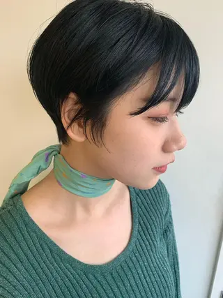 ショート nuu所属・💜ショート💜 ウルフ、ボブ二色亜美のヘアスタイル