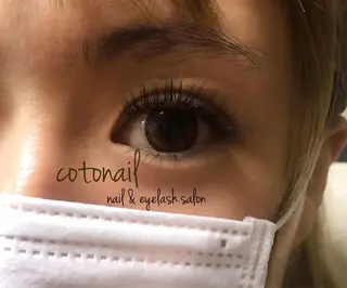 ミディアム マツエク・マツパ ツメトマツゲ .のネイルデザイン