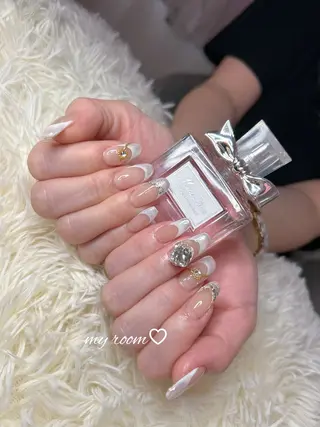 ネイル うるま市サロン Yuko Izawaのネイルデザイン